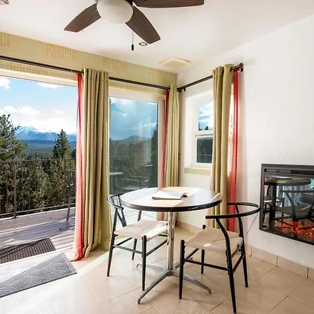 Pikes Peak Paradise Bed And Breakfast-2