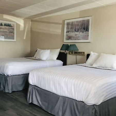 Knights Inn Fort Erie-2