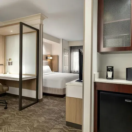 Springhill Suites Fresno-2