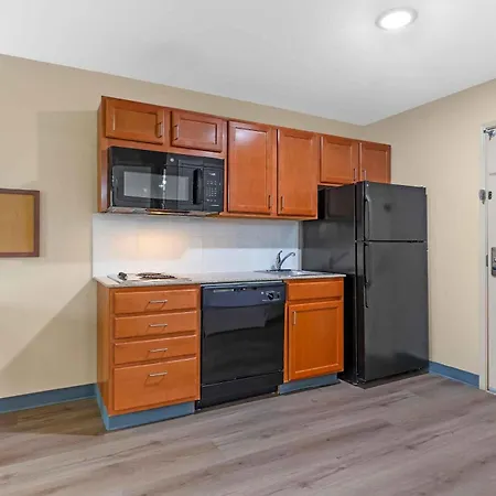 Extended Stay America Suites - Bartlesville - Hwy 75-3