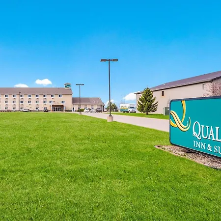 Quality Inn & Suites Eldridge Davenport North-2