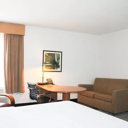 La Quinta By Wyndham Lakeland East - I-4-3