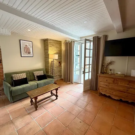 B&B Le Domaine des Marcoujans-2