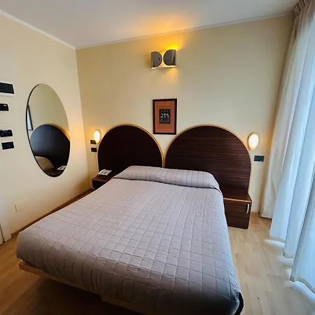Hotel Milano-2