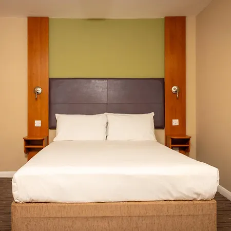 The Oakwood Hotel-2