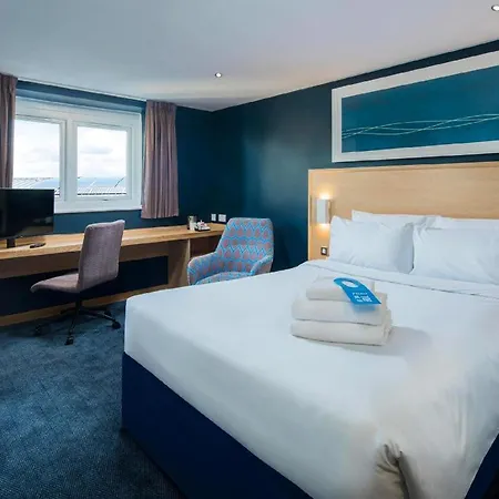 Travelodge Derby Pride Park-3
