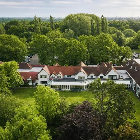 Macdonald Craxton Wood Hotel & Spa, Chester-3