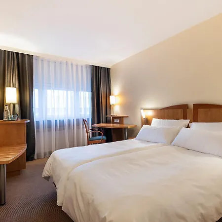 Michel Hotel Braunschweig (ehem. Mercure Hotel Atrium)-3