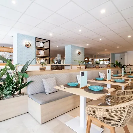Hotel Costa Málaga - Adults Recommended - by Pierre&Vacances-3