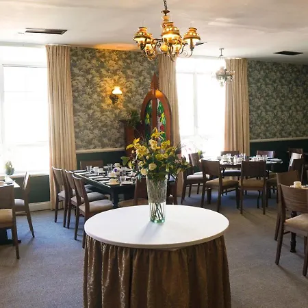 Eviston House Hotel-3