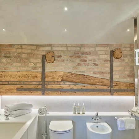 Hotel Santa Chiara-2