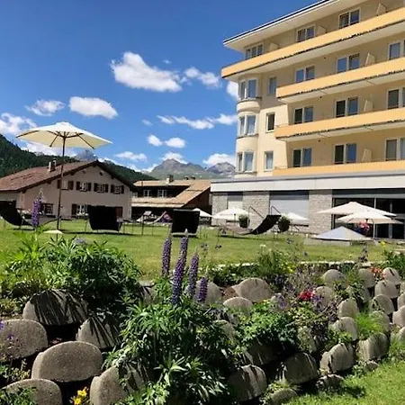 Hotel Schweizerhof Pontresina-3