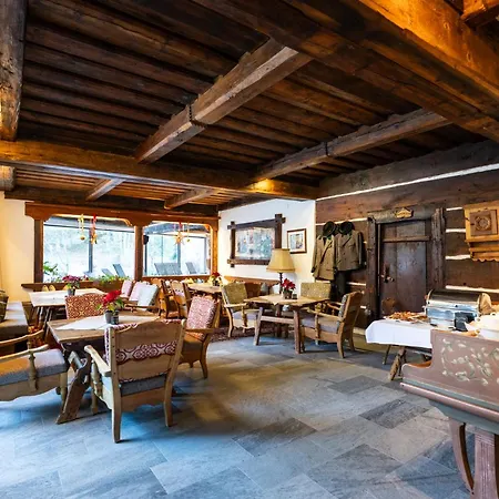 Hotel Trattlerhof-3