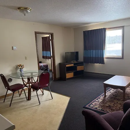 Iron Mountain Inn & Suites Mi Us 2-3