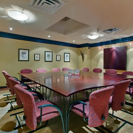 Holiday Inn Express Hotel & Suites Charlottetown By Ihg-3