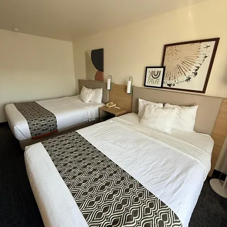 Microtel Inn And Suites Appleton-3