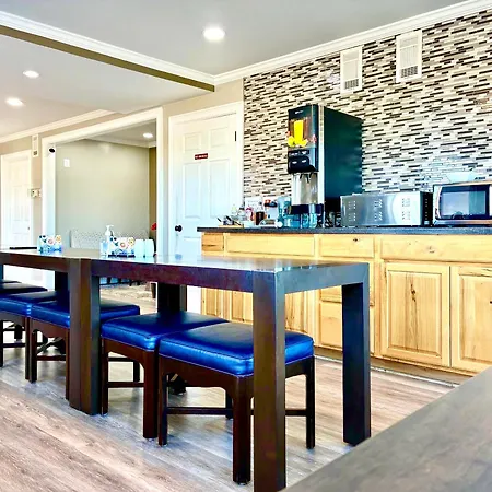 Americas Best Value Inn Suites & Studios Blytheville By Sonesta-2