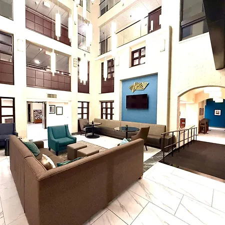 Best Western Plus Indianapolis-2