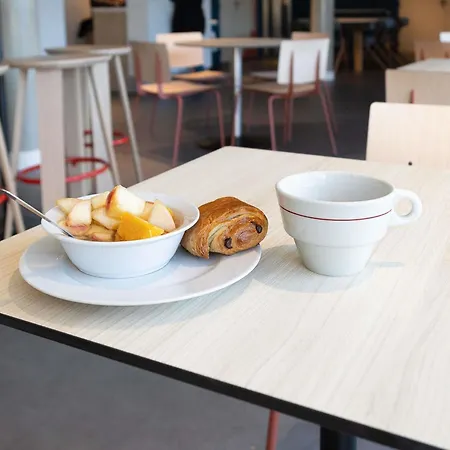 Ibis Budget Toulouse Aeroport-3