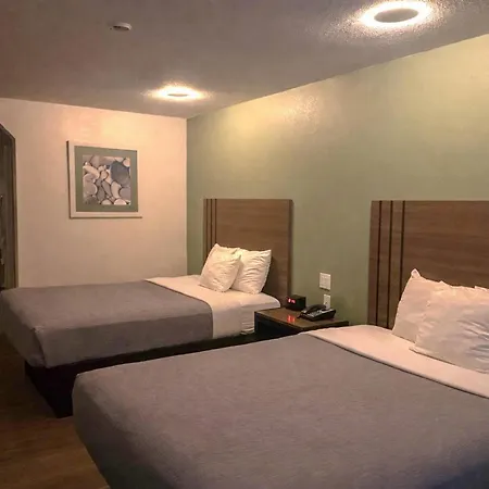Quality Inn Mt Pleasant-3