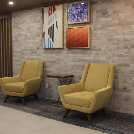 Holiday Inn Express & Suites Huntsville By Ihg-3
