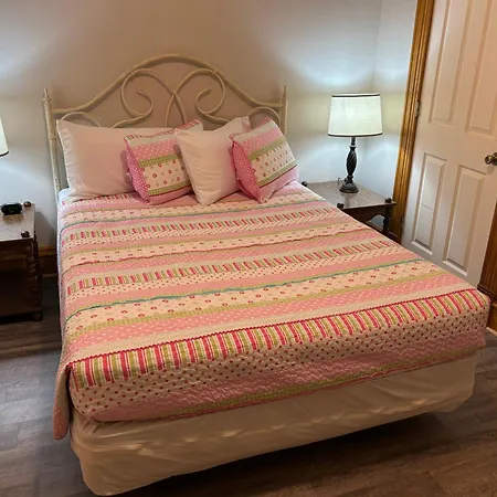 Hermann Crown Suites-3