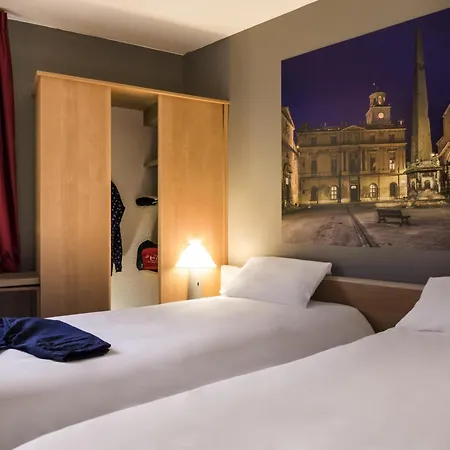 Ibis Arles-3