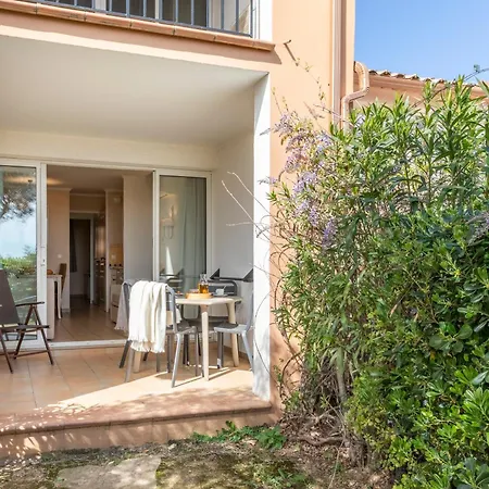 Résidence Pierre&Vacances Les Restanques du Golfe de Saint-Tropez-3