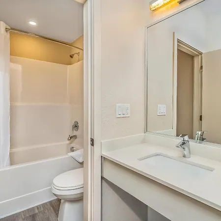 The Hue Hotel, An Ascend Collection Hotel-2