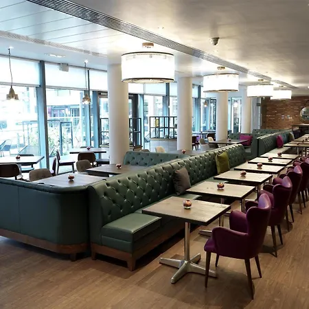 Hilton Garden Inn Birmingham Brindley Place-3