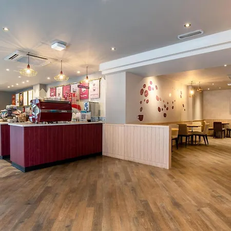 Hilton London Olympia-2