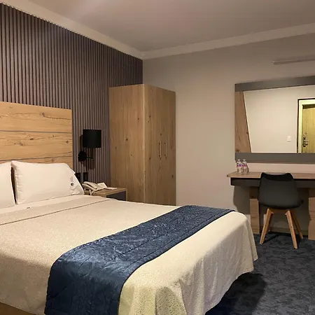 Hotel Monaco-2
