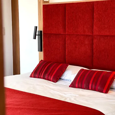 Hotel Le Fouquet's-2