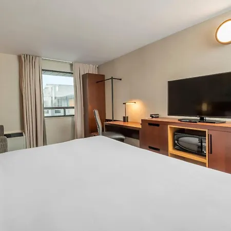 Comfort Inn Kenora-2