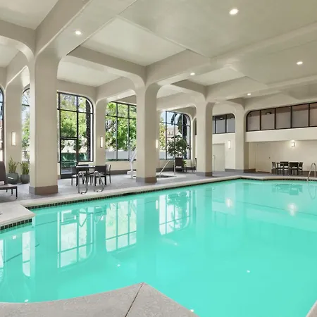 Embassy Suites By Hilton Arcadia-Pasadena Area-2