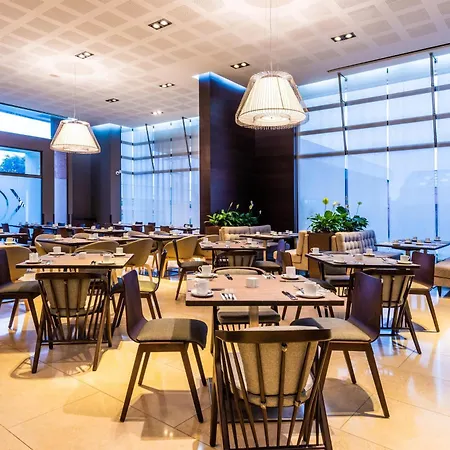 Hilton DoubleTree Bogotá Salitre AR-3