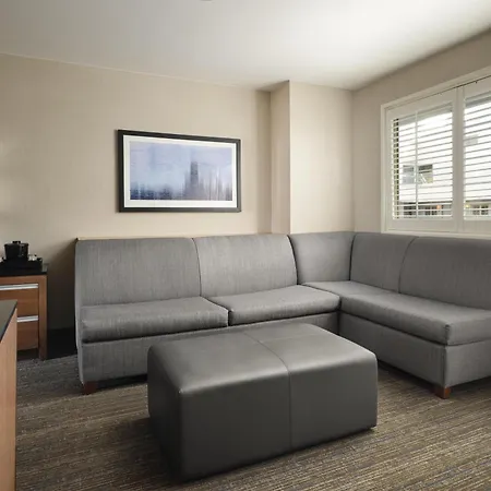 Embassy Suites By Hilton Chicago Downtown Magnificent Mile-2