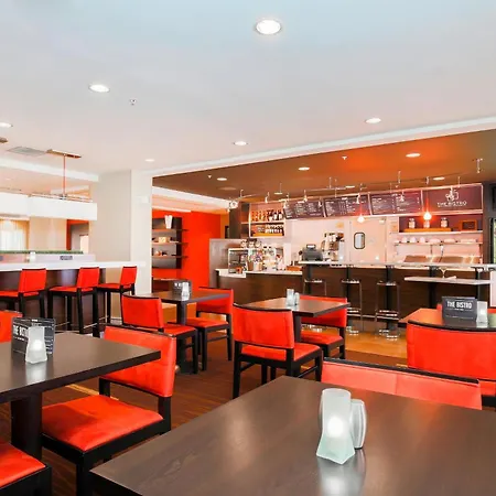 Courtyard By Marriott Salinas Monterey-3