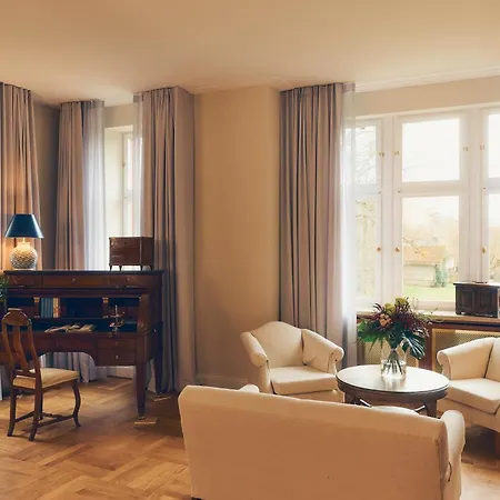 Relais&Chateaux Hotel Hohenhaus-2