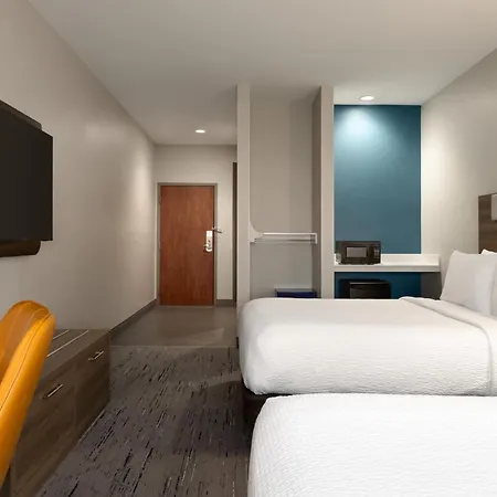 Holiday Inn Express Hotel & Suites Edmond By Ihg-3