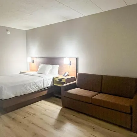 Studio 6 Suites Fremont, Oh-2