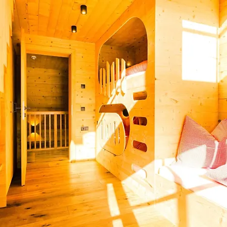 Mons Silva Private Luxury Chalets-3