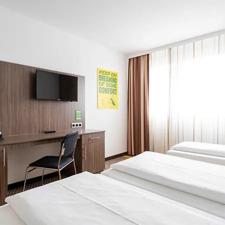 Sleeep Hotel Voesendorf-2