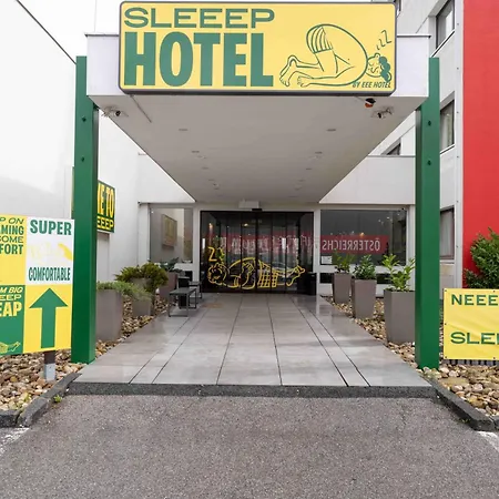 Sleeep Hotel Voesendorf-3