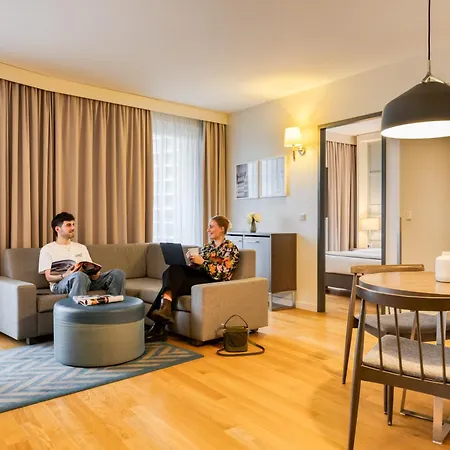 Citadines City Centre Frankfurt-3