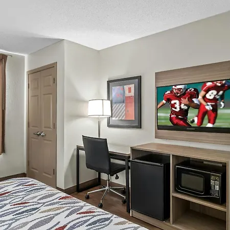 Red Roof Inn Etowah - Athens, Tn-3