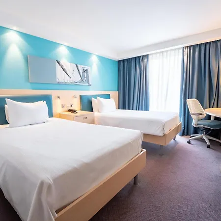 Hampton By Hilton Bristol Airport-3