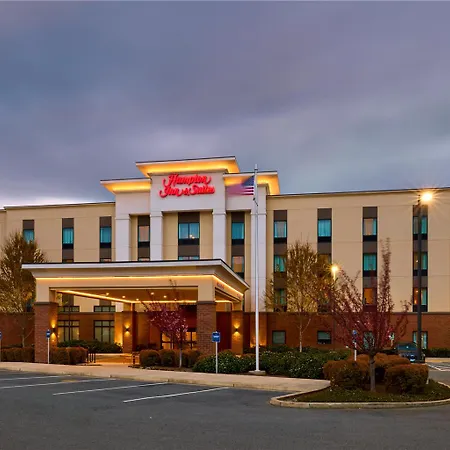 Hampton Inn & Suites Grants Pass-2