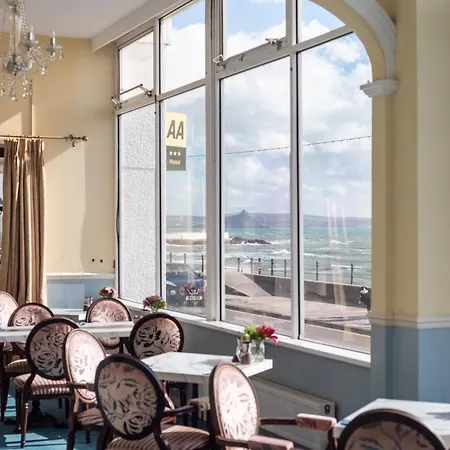 The Queens Hotel-3