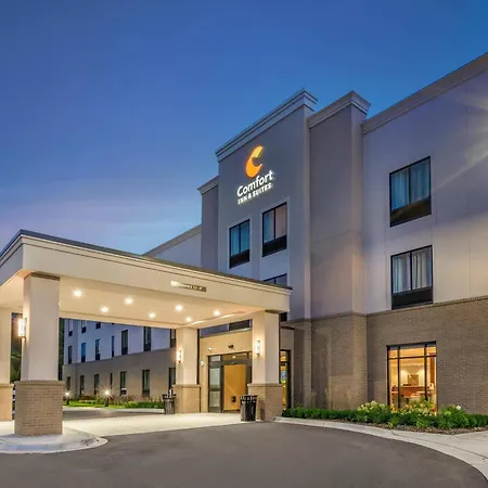 Comfort Inn & Suites Clarkston Pine Knob Area-2